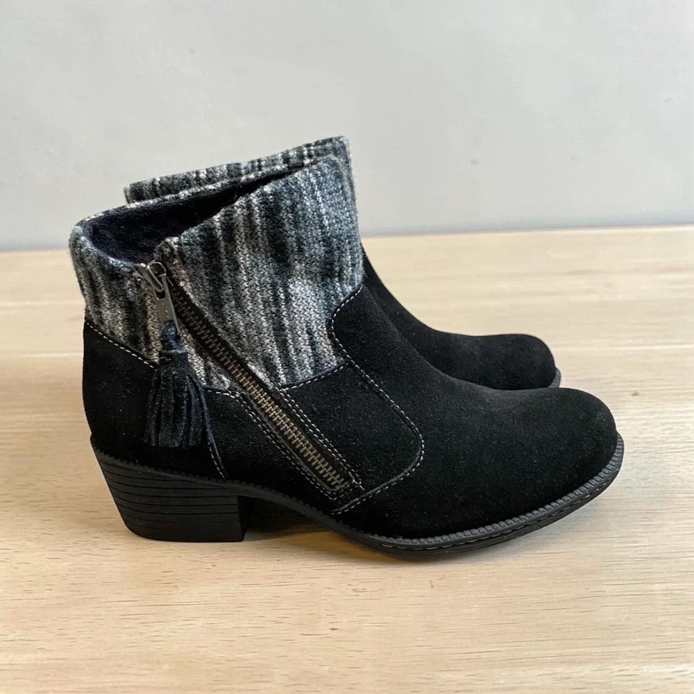 Born Ankle Booties Women 7.5 EU 37.5 Black Suede Knit Cuff Boho Western Moto
